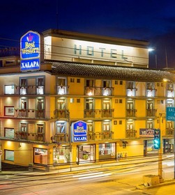 Capital O Hotel Central