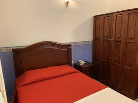 Hotel Real De Cortes