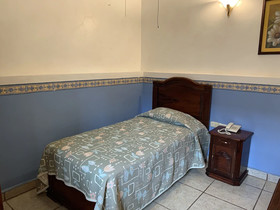 Hotel Real De Cortes