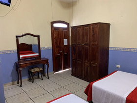 Hotel Real De Cortes