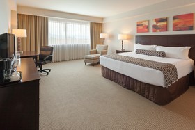 Crowne Plaza Leon