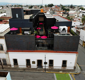 Elena de Cobre Hotel