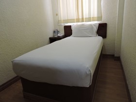 Hotel Capri de Leon