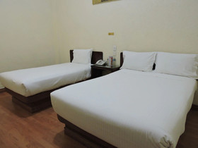 Hotel Capri de Leon