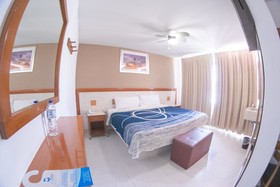 Hotel Niza Palace