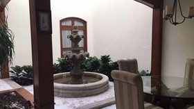 Hotel Tiffany Leon