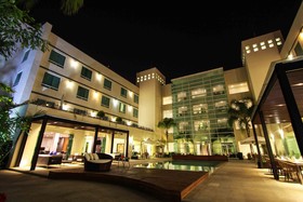 Radisson Poliforum Plaza