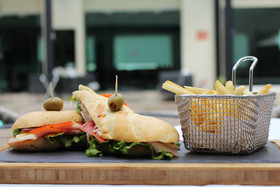 Radisson Poliforum Plaza