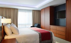 Radisson Poliforum Plaza