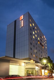 Fiesta Inn Express Monterrey Centro
