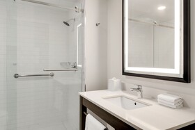 Four Points by Sheraton Galerias Monterrey