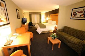 Holiday Inn Express Hotel & Suites Monterrey Aeropuerto