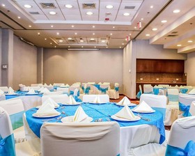 Quality Inn Monterrey La Fe