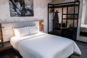 SJ Grand Hotel