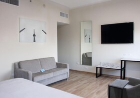 SJ Grand Hotel