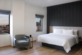 SJ Grand Hotel