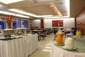 Horizon Hotel & Convention Center