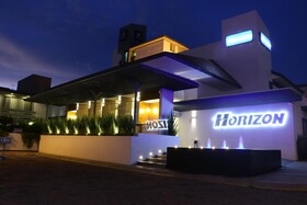 Horizon Hotel & Convention Center