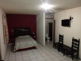 Hotel 2000