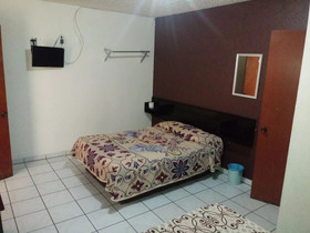 Hotel 2000