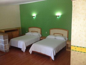 Hotel & Suites Hacienda Montesinos