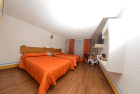 Howard Johnson by Wyndham Morelia Calle Real