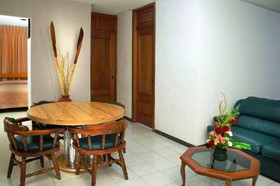 Hotel Suites Campestre