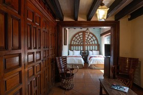 Villa Montana Hotel & Spa