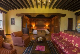 Villa Montana Hotel & Spa