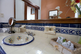 Villa San Jose Hotel & Suites