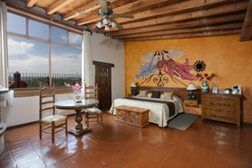 Villa San Jose Hotel & Suites