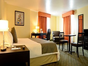 Hotel Misión Express Pachuca