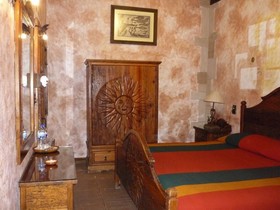 Hotel Los Escudos