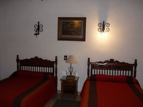 Hotel Los Escudos