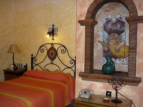 Hotel Los Escudos