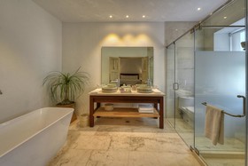 Boutique Casareyna