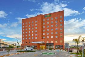 City Express Junior Puebla Angelópolis