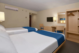 City Express Suites by Marriott Puebla Finsa