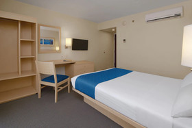 City Express Suites by Marriott Puebla Finsa