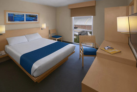 City Express Suites by Marriott Puebla Finsa