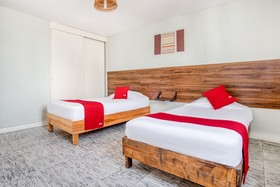 Hotel Suites Puebla by OYO Rooms