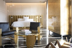 La Perla Hotel Boutique