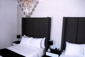 Hotel Business Real 500