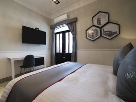 Hotel Business Real 500