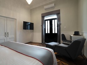 Hotel Business Real 500