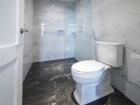 Hotel Business Real 500