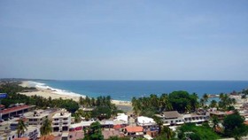 Caracol Plaza and Resort