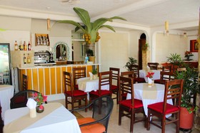 Hotel Careyes Puerto Escondido
