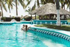 Hotel Suites Villasol