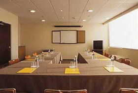 City Express Suites by Marriott Queretaro